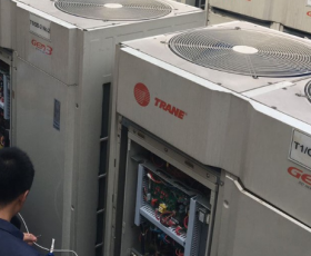 Sửa chữa máy lạnh công nghiệp: Chuyên môn cao, giá cả hợp lý